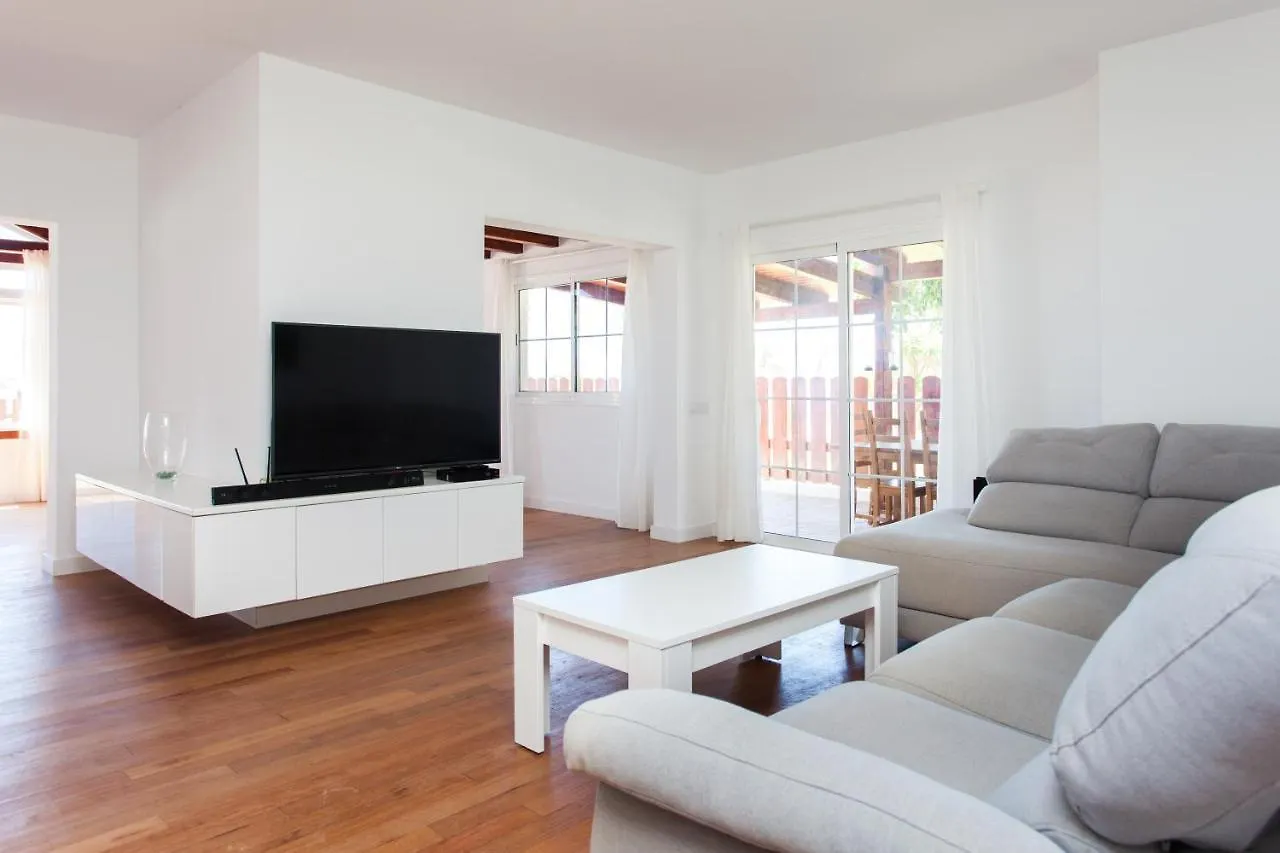 קלטה דה פוסטה Luxury Villa Nieve